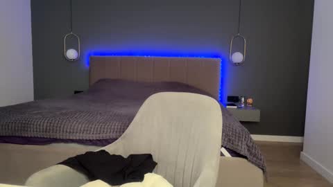 Kristi online show from September 16, 4:20 am