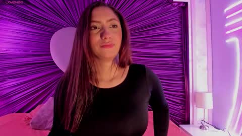 krystalswift_ online show from February 2, 3:05 am