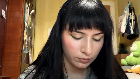 Mira online show from April 2, 9:01 pm