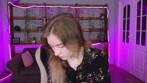 ksuhesa online show from February 20, 1:15 am