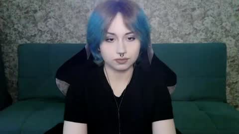 Alice online show from April 12, 2:20 pm