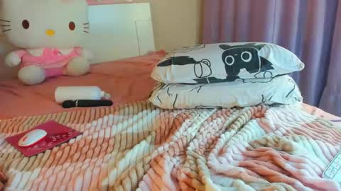 Anna online show from February 3, 6:22 am