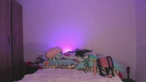 Aria Kess  online show from September 8, 10:31 pm