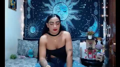 kylie online show from July 20, 8:53 pm