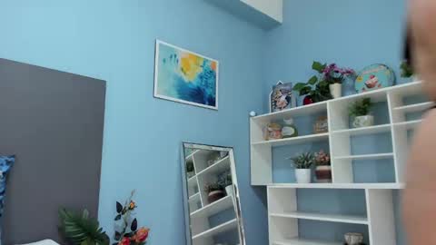 Kylie Reyes  online show from October 16, 8:33 pm