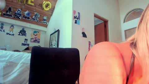   online show from February 21, 9:32 pm