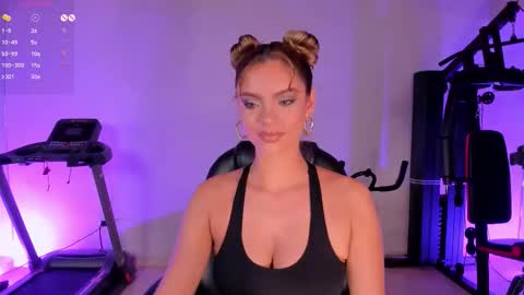 Kyomi Velvet online show from February 25, 7:01 pm