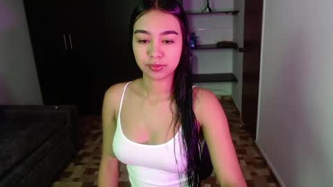 Kyra  online show from April 8, 2:52 pm