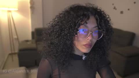 schedule 300 pm - 1100pm colombia time online show from November 7, 11:42 pm