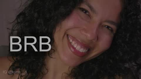 schedule 300 pm - 1100pm colombia time online show from February 21, 10:15 pm