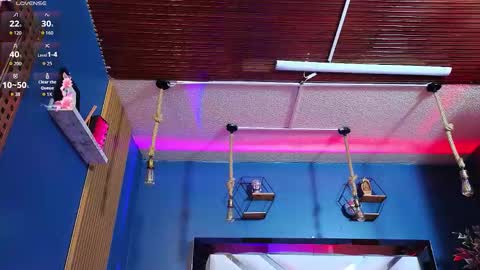 Cris  online show from February 2, 11:20 am