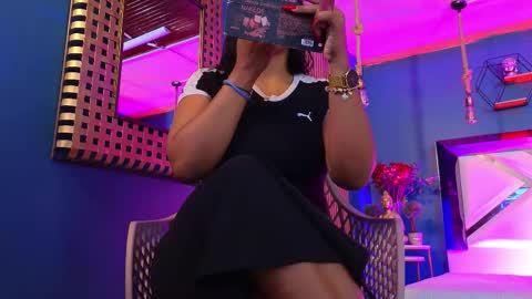 Cris  online show from March 10, 11:58 am