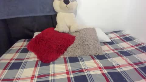 Akyra  online show from February 23, 4:28 pm