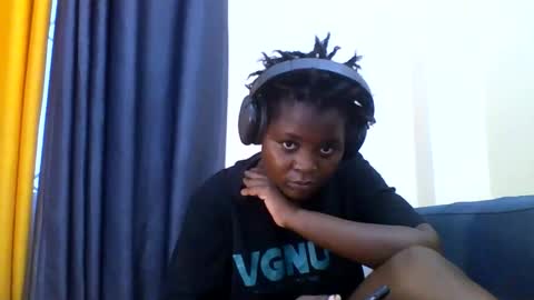 vida online show from February 18, 5:06 am