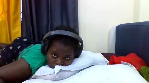 vida online show from April 15, 6:03 am