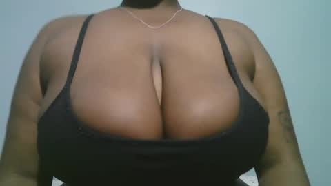 lady_dearra online show from January 14, 3:44 am