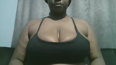 lady_dearra online show from November 4, 4:06 am