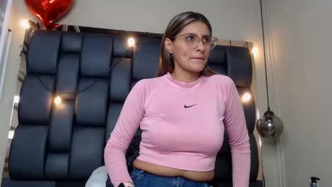 LADY  online show from February 18, 1:43 am