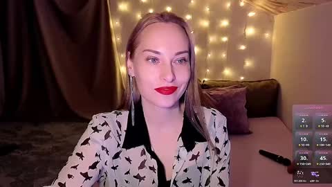 LadyAdele online show from January 21, 5:30 pm