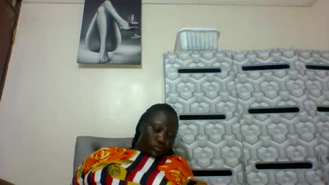 lindah32 online show from January 28, 6:39 pm