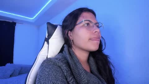  Lady  online show from March 7, 5:08 am