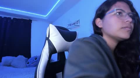  Lady  online show from February 23, 2:56 am