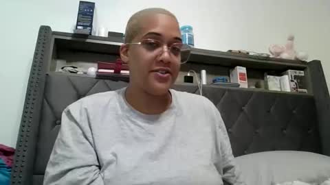 Stephanie online show from April 24, 5:21 am