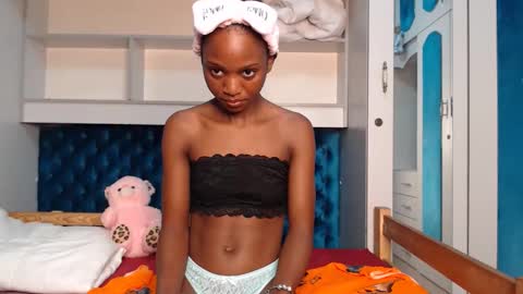 ladydiva69 online show from February 4, 8:12 pm