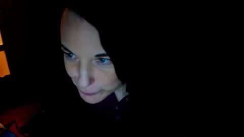 LadyLHoty online show from April 18, 10:20 pm