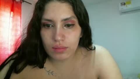 laura gomez online show from December 13, 6:16 pm