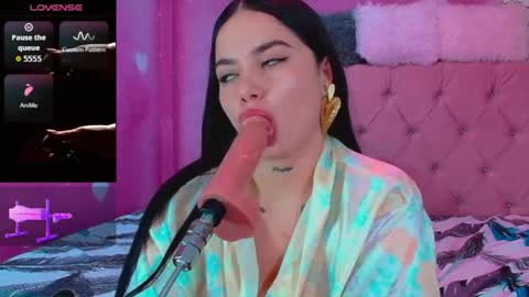 lali_hot0207 online show from November 14, 6:19 pm