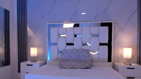 lana_hard_as online show from July 8, 7:27 pm