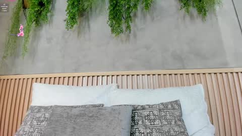 lana_lann online show from February 8, 12:39 pm