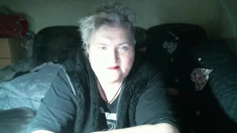 lanacat555 online show from March 10, 2:26 am