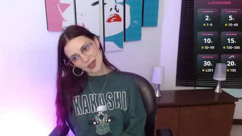 Alana Garcia  online show from October 14, 11:46 am