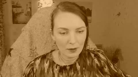 Lana Radiance online show from May 14, 3:18 pm