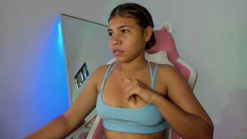 Lana  online show from February 5, 9:50 pm