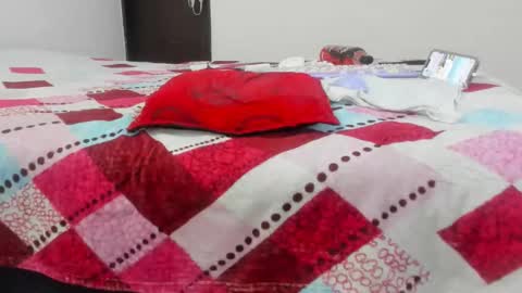 Stefany online show from February 14, 8:11 pm