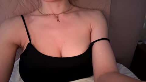 langoria online show from December 21, 11:58 am