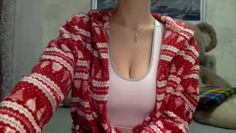 langoria online show from October 13, 4:20 pm