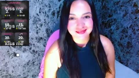 Lanna online show from August 5, 2:12 pm