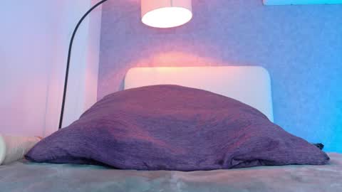 lanna_w online show from June 11, 12:32 am