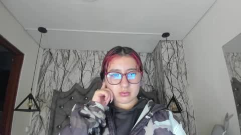  Lari online show from February 18, 1:54 am