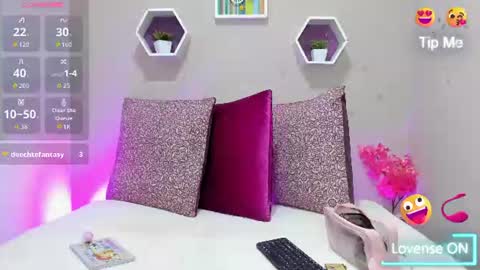Tania  online show from July 8, 1:46 pm