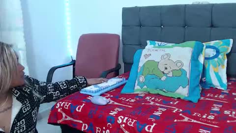 karen online show from February 23, 11:53 am