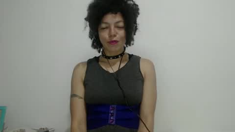 Latinacoka online show from January 17, 2:08 am