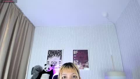 laukyubey1 online show from March 19, 9:08 pm