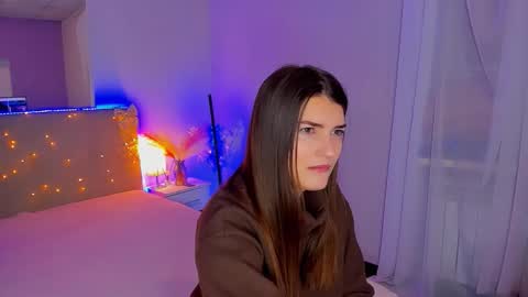 Laura online show from February 4, 7:11 am