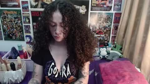  Wen  online show from March 10, 10:45 pm