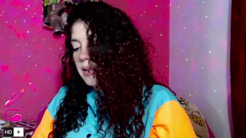 weedcam Curly Laura OF    online show from April 10, 10:16 pm